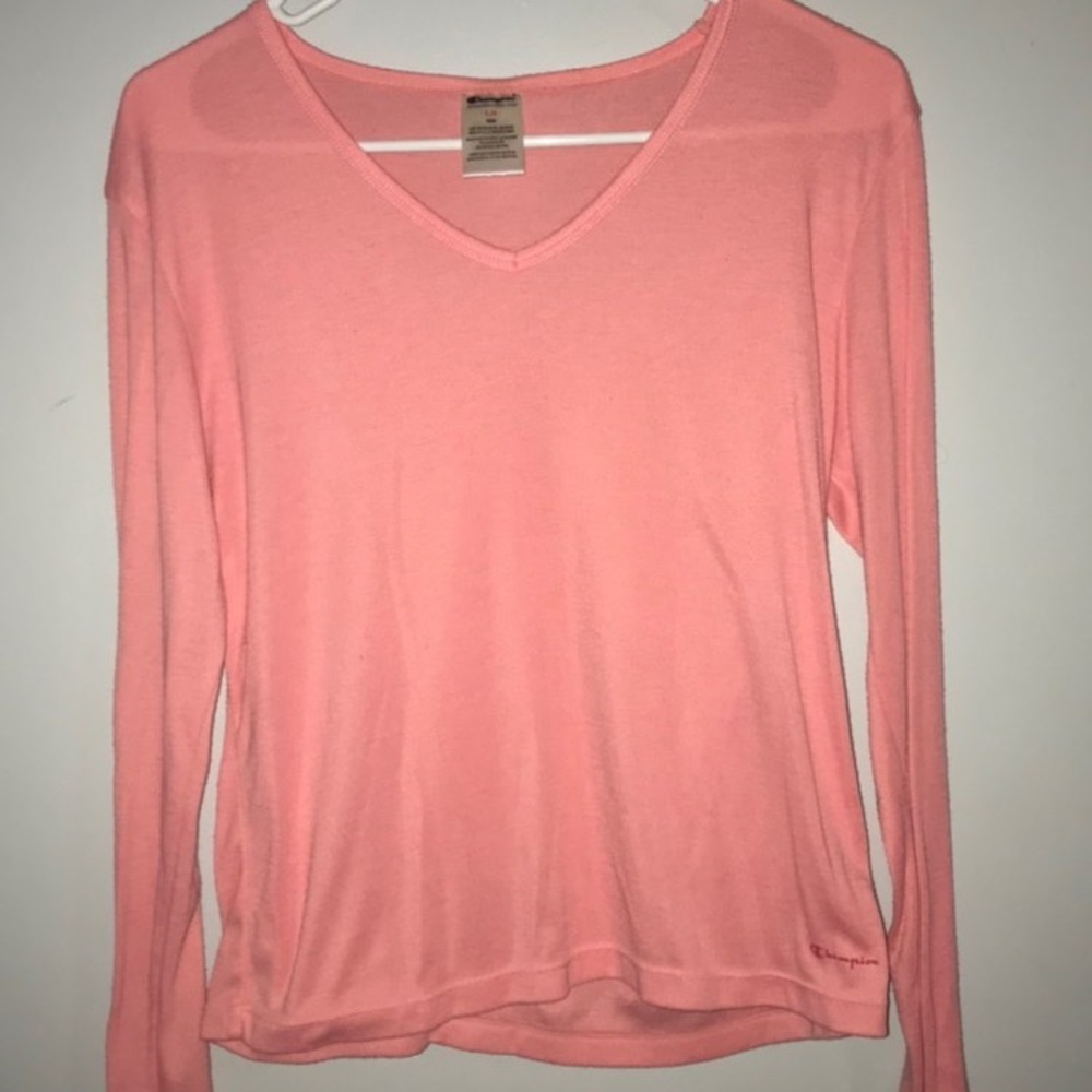 Champion long sleeve size Large fits like a s or m